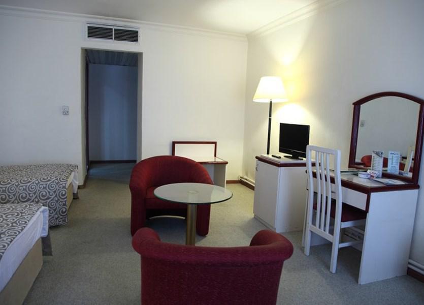 Afyon Mcg Marble Hotel افيون المظهر الخارجي الصورة