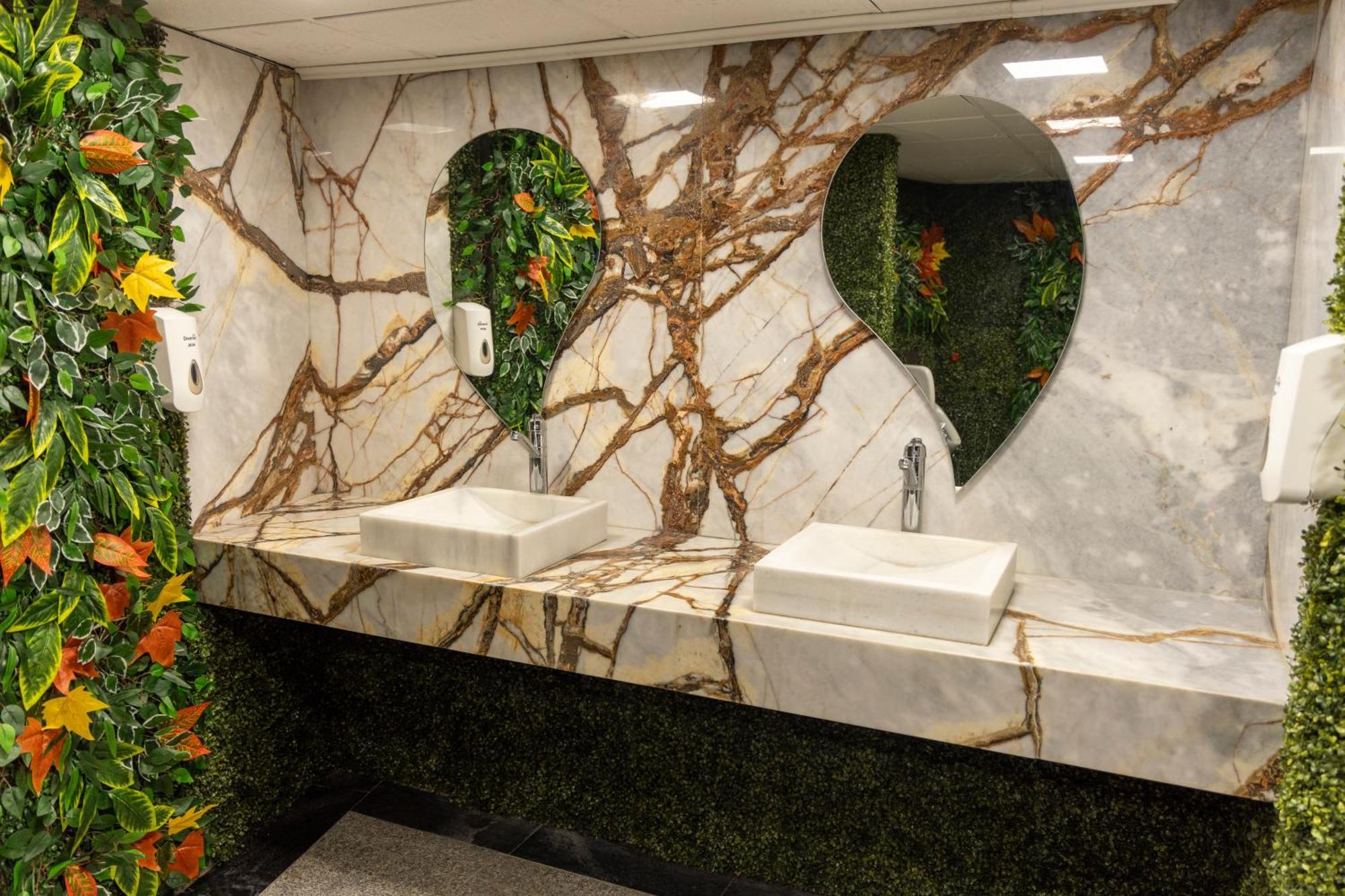 Afyon Mcg Marble Hotel افيون المظهر الخارجي الصورة